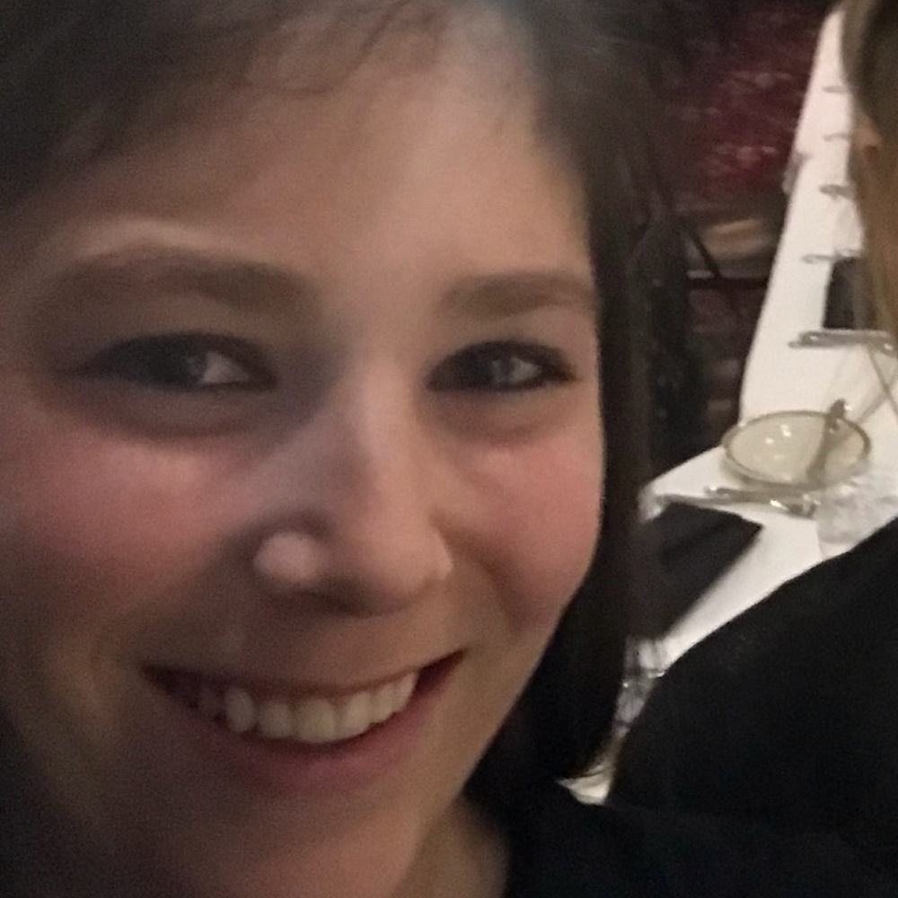 Meet your Posher, Deanna